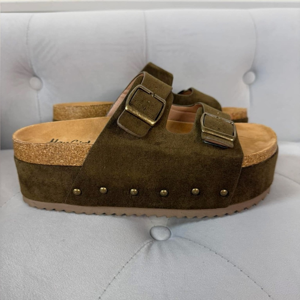 Olive Greenish/Brown Platform Sandals with Buckles